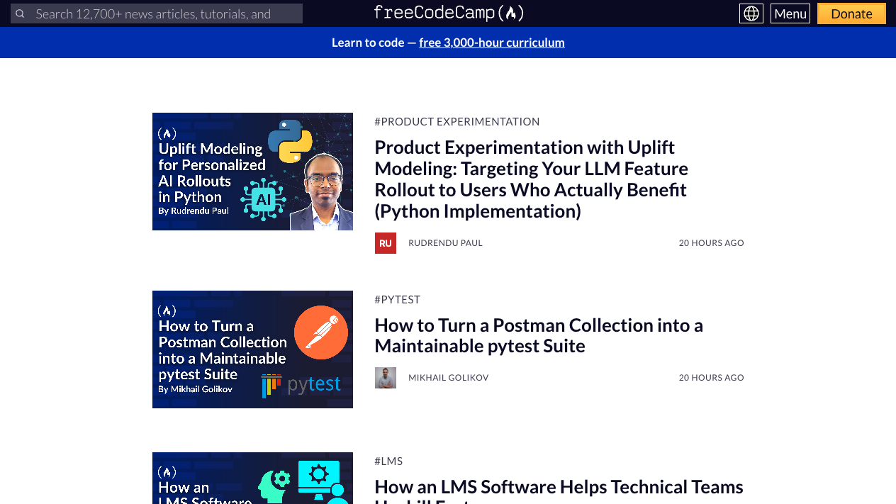freeCodeCampのニュースページ。プログラミングのチュートリアル記事が一覧で並んでいる